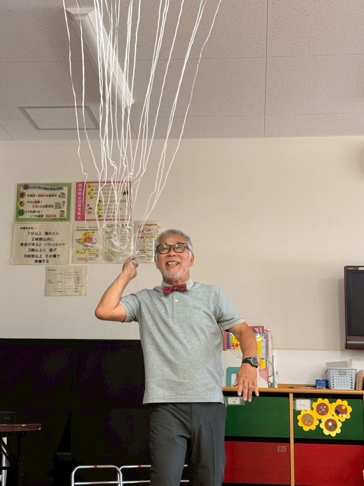 大阪市大正区の幼稚園でマジックショーをしました。