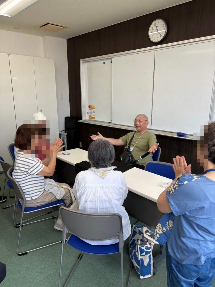 大阪市都島区の社会福祉協議会のイベントでマジック教室をしました。トランプマジックを教えさせていただきました。